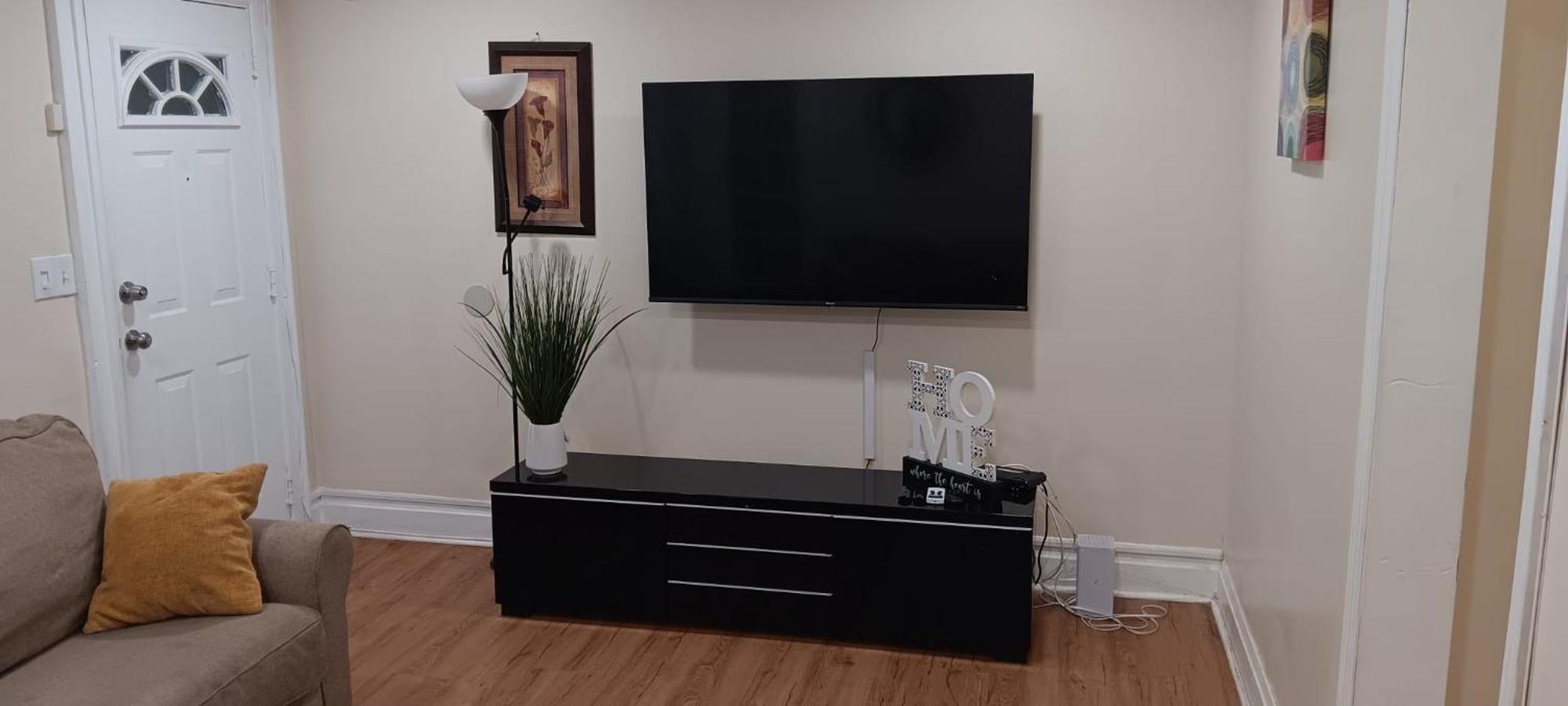 Z & Z Apartment Newark Bagian luar foto