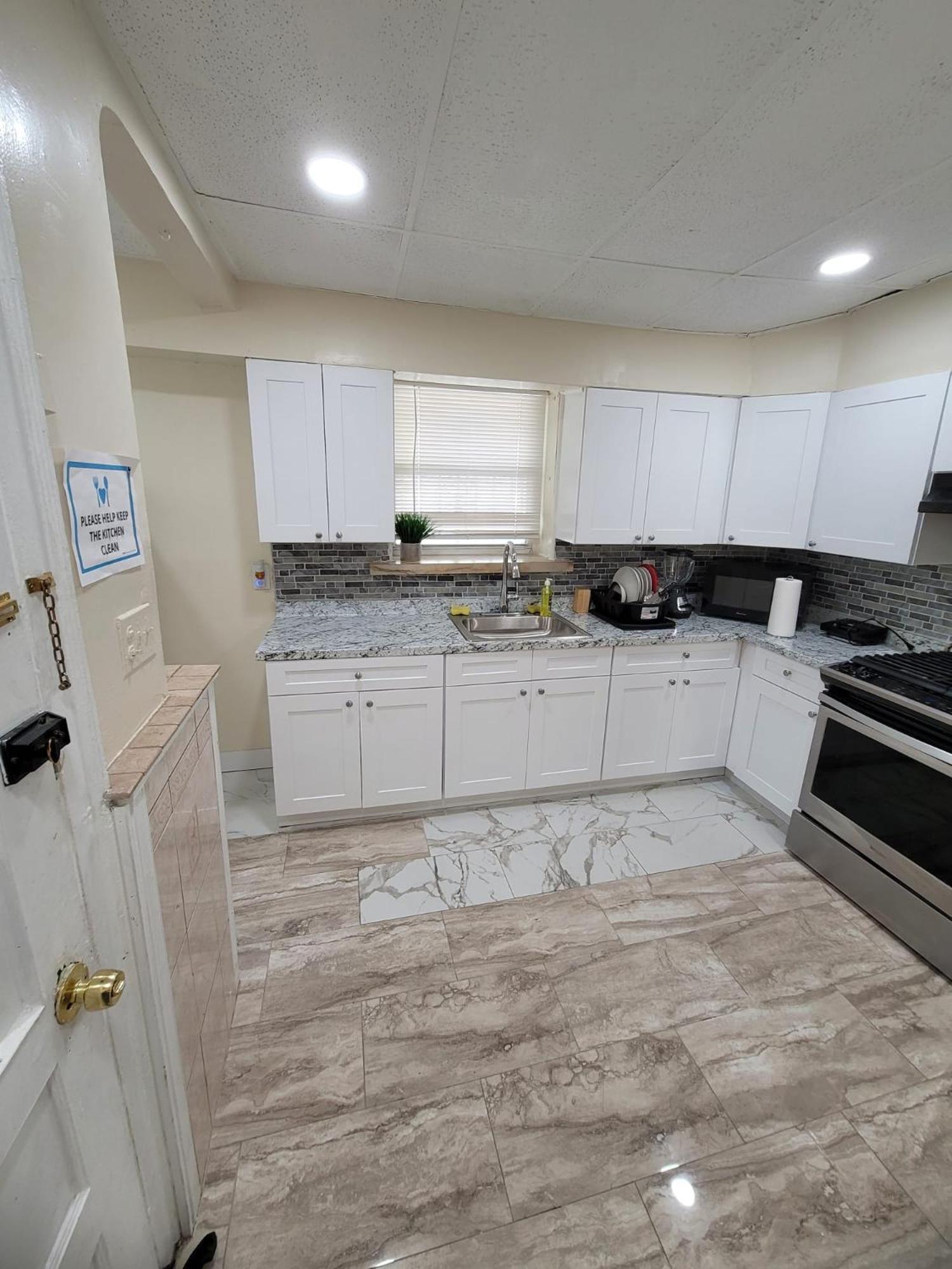Z & Z Apartment Newark Ruang foto
